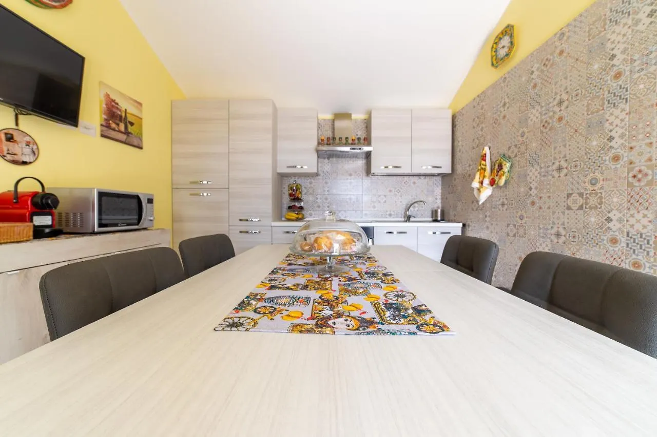 Suite Apartment Smeraldo - Etna Diamond Suite - Suntripsicily Giarre